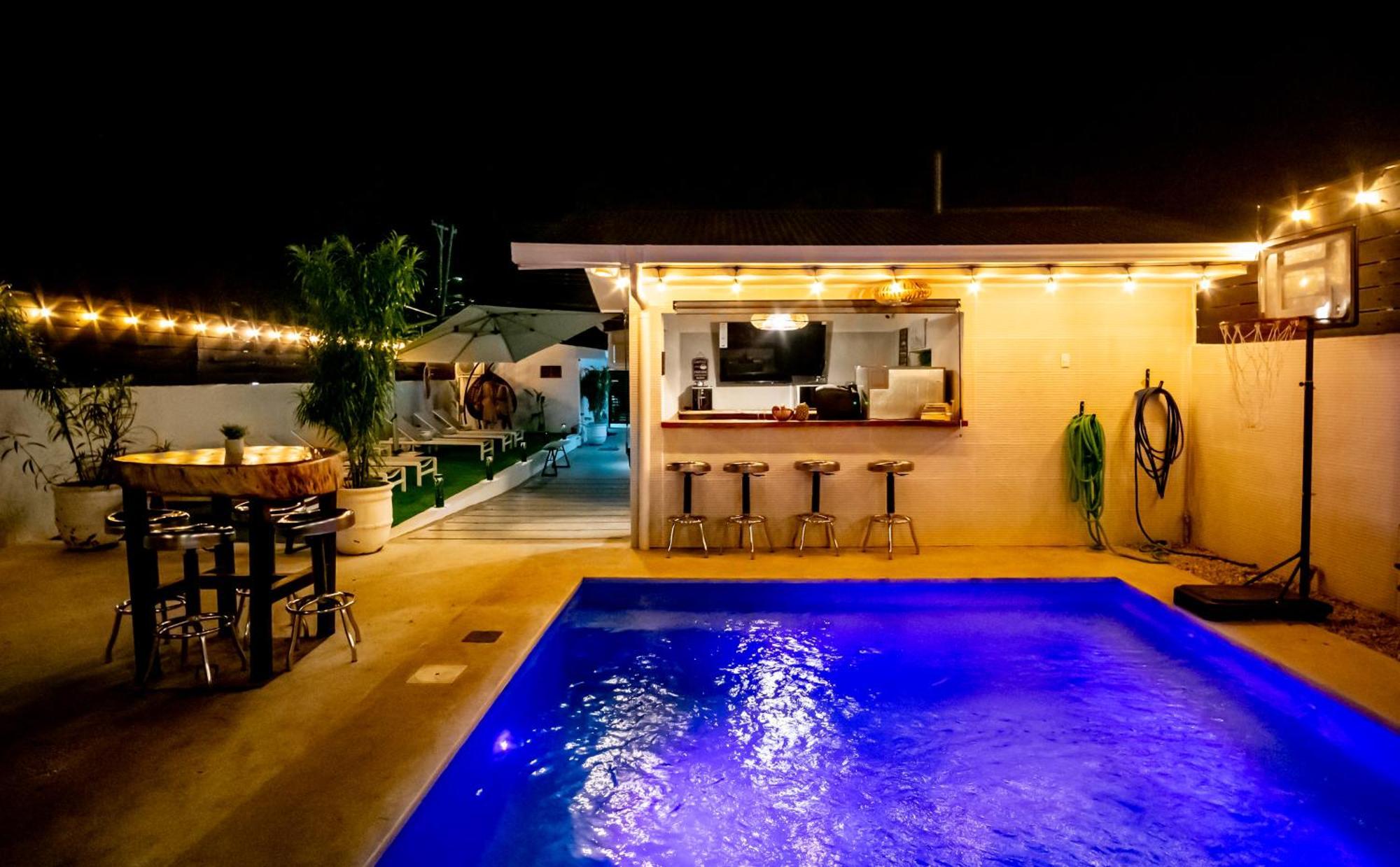 Anika Boutique Suites Коко Екстер'єр фото